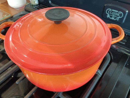 Creuset casserole dish - le,
