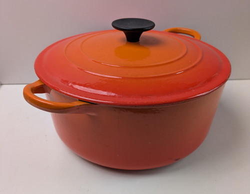 Creuset cast iron round - le,