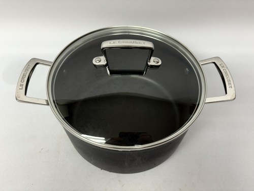 Creuset casserole dish - le,