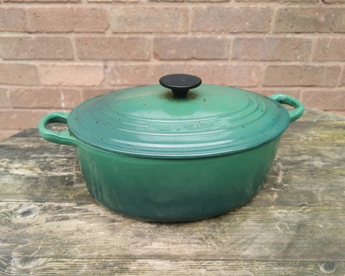 Green creuset cast iron - green,