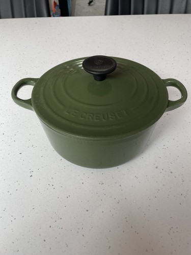 Creuset 18cm dark green - 18cm,