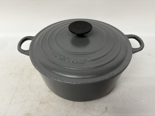 Creuset casserole dish - le,