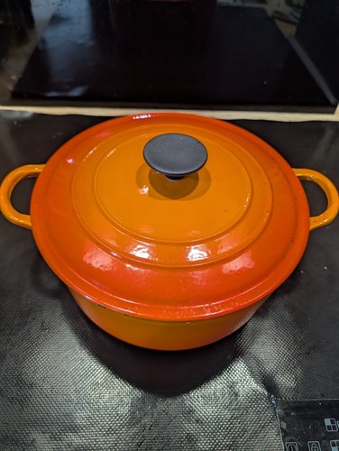 Creuset cast iron round - le,