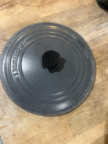 Creuset enamelled cast iron - le,