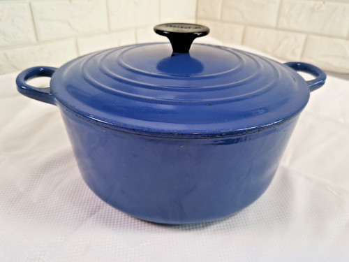Creuset casserole dish - le,