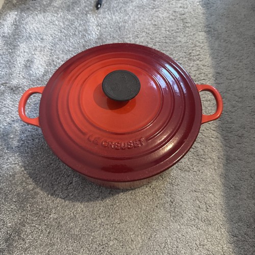 Creuset casserole dish - le,