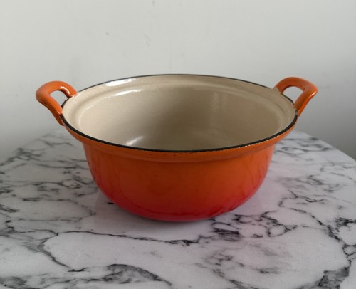 Creuset 20cm cast iron - creuset,
