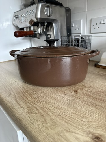 Creuset cast iron - creuset,