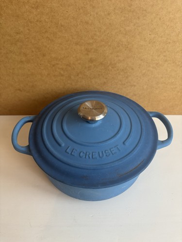 Creuset signature blue - signature,