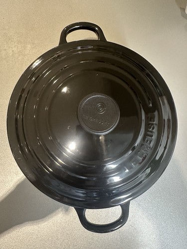 Creuset 20cm round - le,