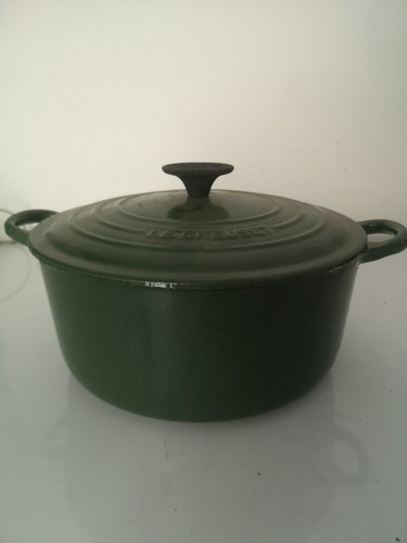 Green creuset cast - le,