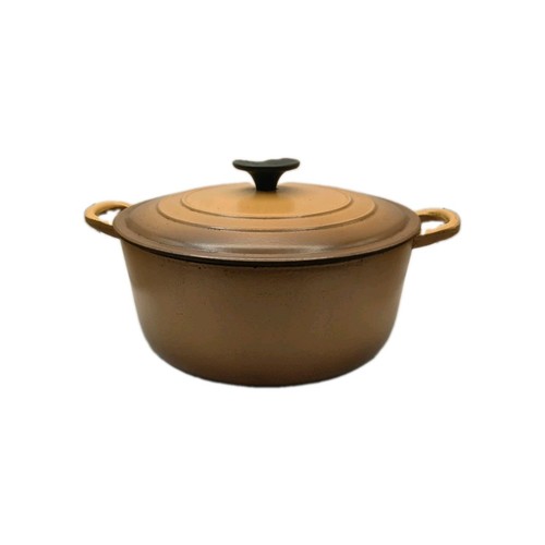 Vintage creuset hazelnut - le,