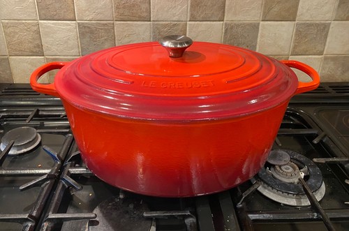 Creuset cast iron - le,