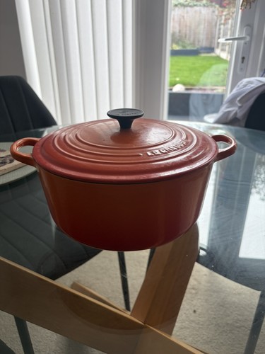 Creuset 20cm cast - 20cm,