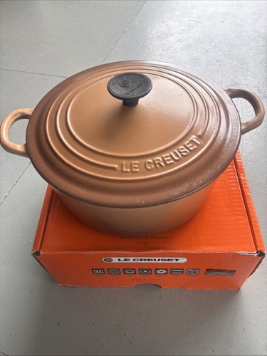 Creuset dutch oven - creuset,
