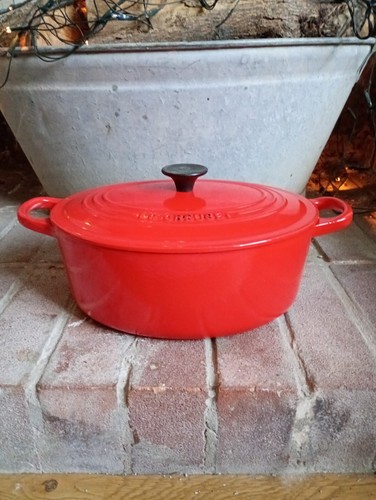 Creuset cast iron oval - le,