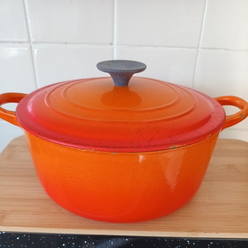 Creuset 24cm round cast - creuset,