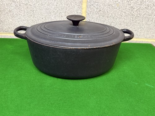 Creuset enameled cast iron - le,