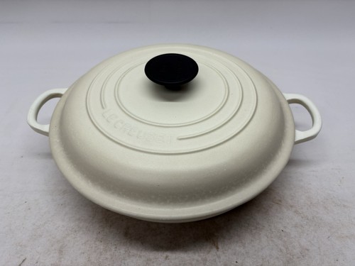 Creuset shallow casserole - le,