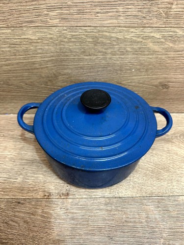 Creuset enameled cast iron - le,