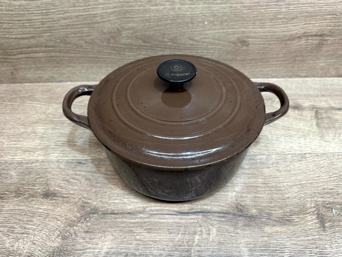 Creuset enameled cast iron - creuset,