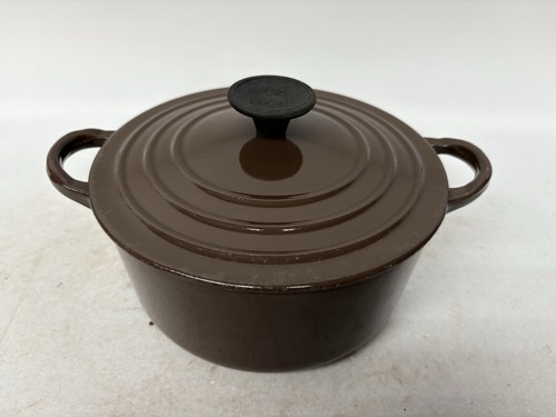 Creuset casserole dish - le,